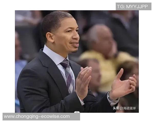 泰伦·卢：我也不知道第三节为啥崩了，这真的伤害了咱们